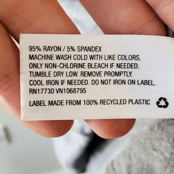 BUNDLE of tank tops size‎ XL - Picture 7 of 7